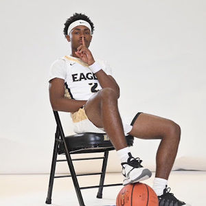 Meet your Posher, Kerlina